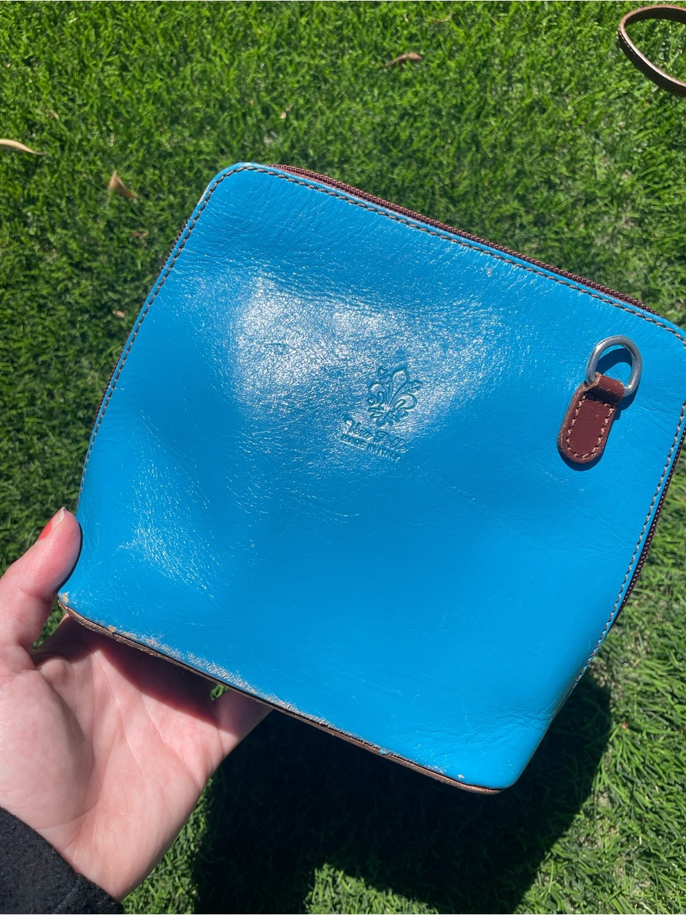Bright Turquoise Vera Pelle Leather Zip Pouch